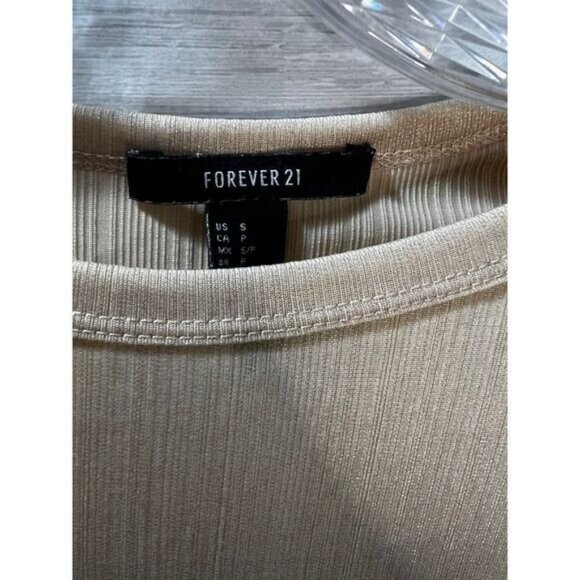 FOREVER 21‎ Ribbed Long-Sleeve Crop Top Small NWOT - Picture 4 of 5